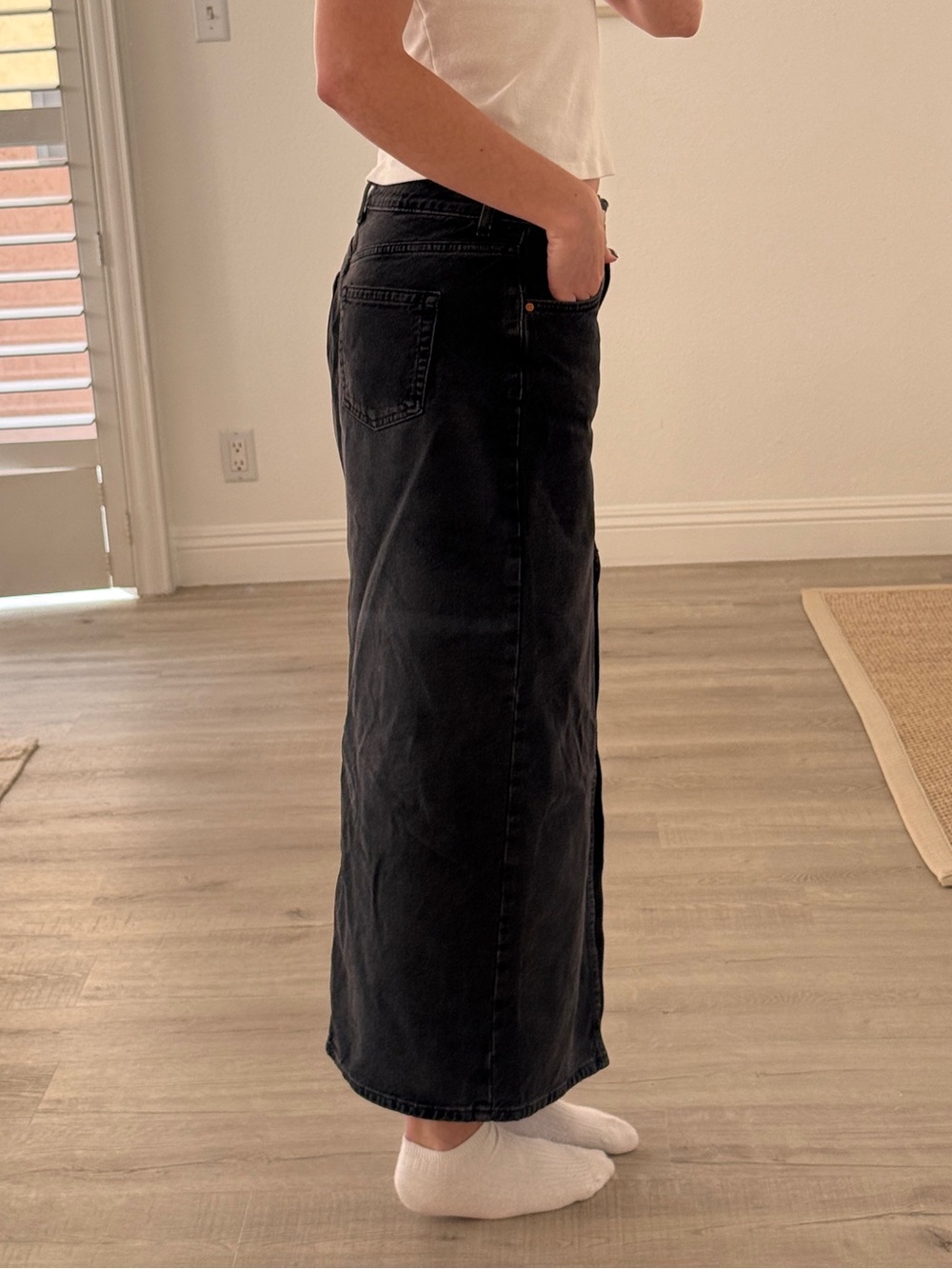 Black Maxi Denim Skirt with Front Slit - Picture 2 of 6